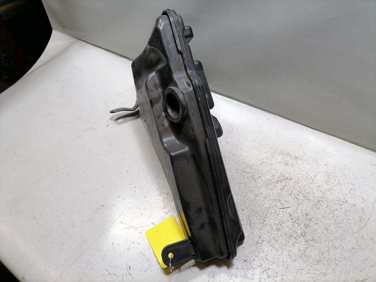 Porsche Macan original Waschbeh&auml;lter Bj.2015